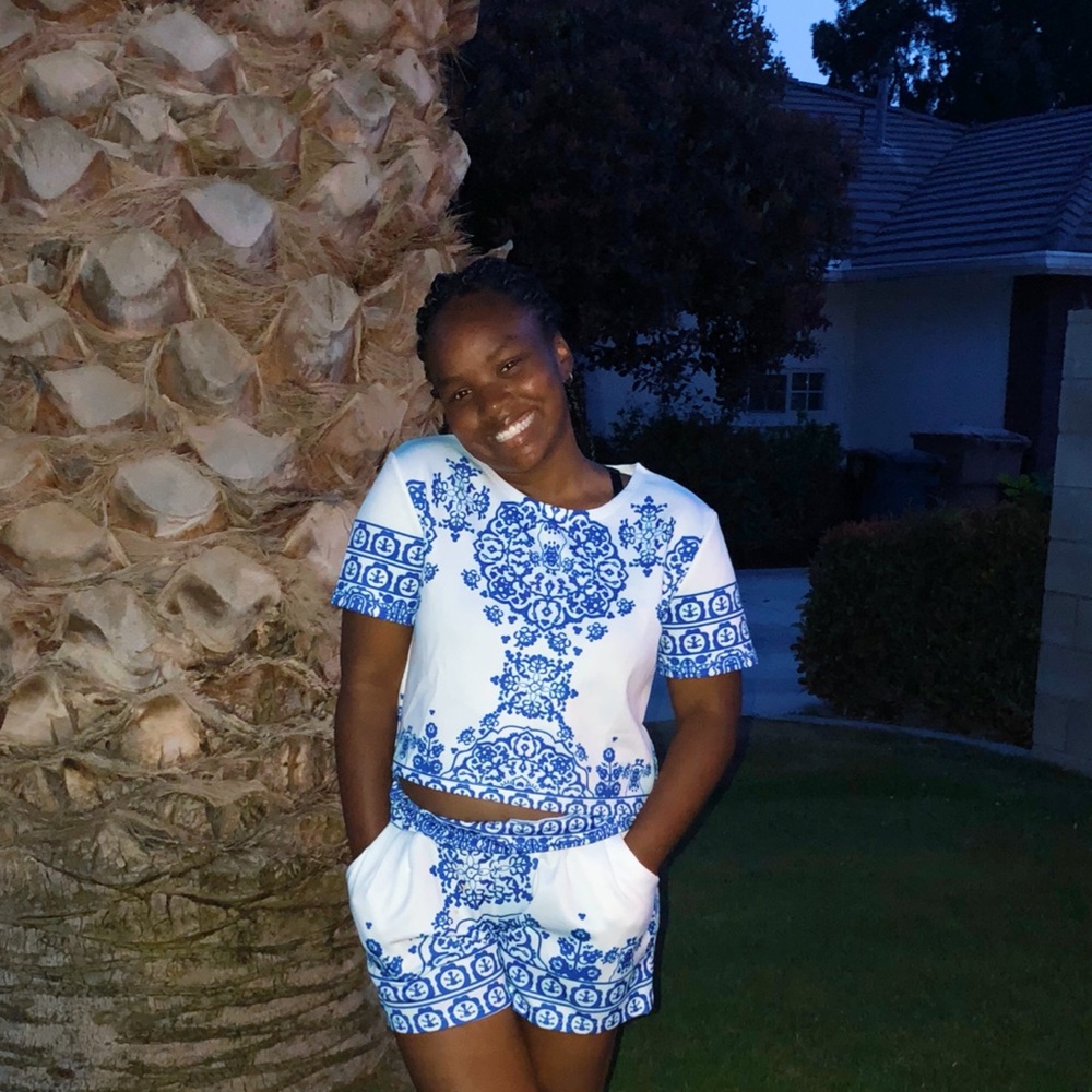 Meet your Posher, Makayla